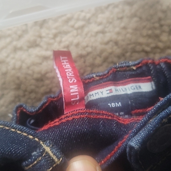 👖👖 Boys Tommy Hilfiger jeans size 18months - Picture 6 of 6